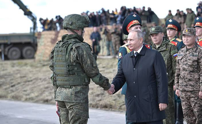 Vladimir Putin Tambah 180 Ribu Tentara Perkuat Pasukan