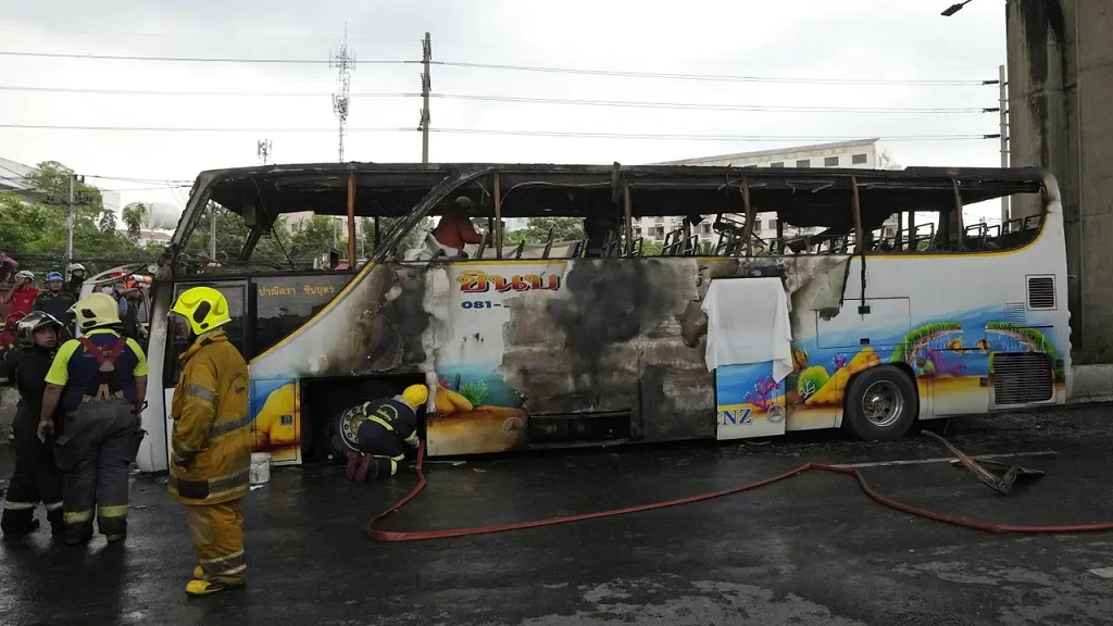 Bus Sekolah Terbakar