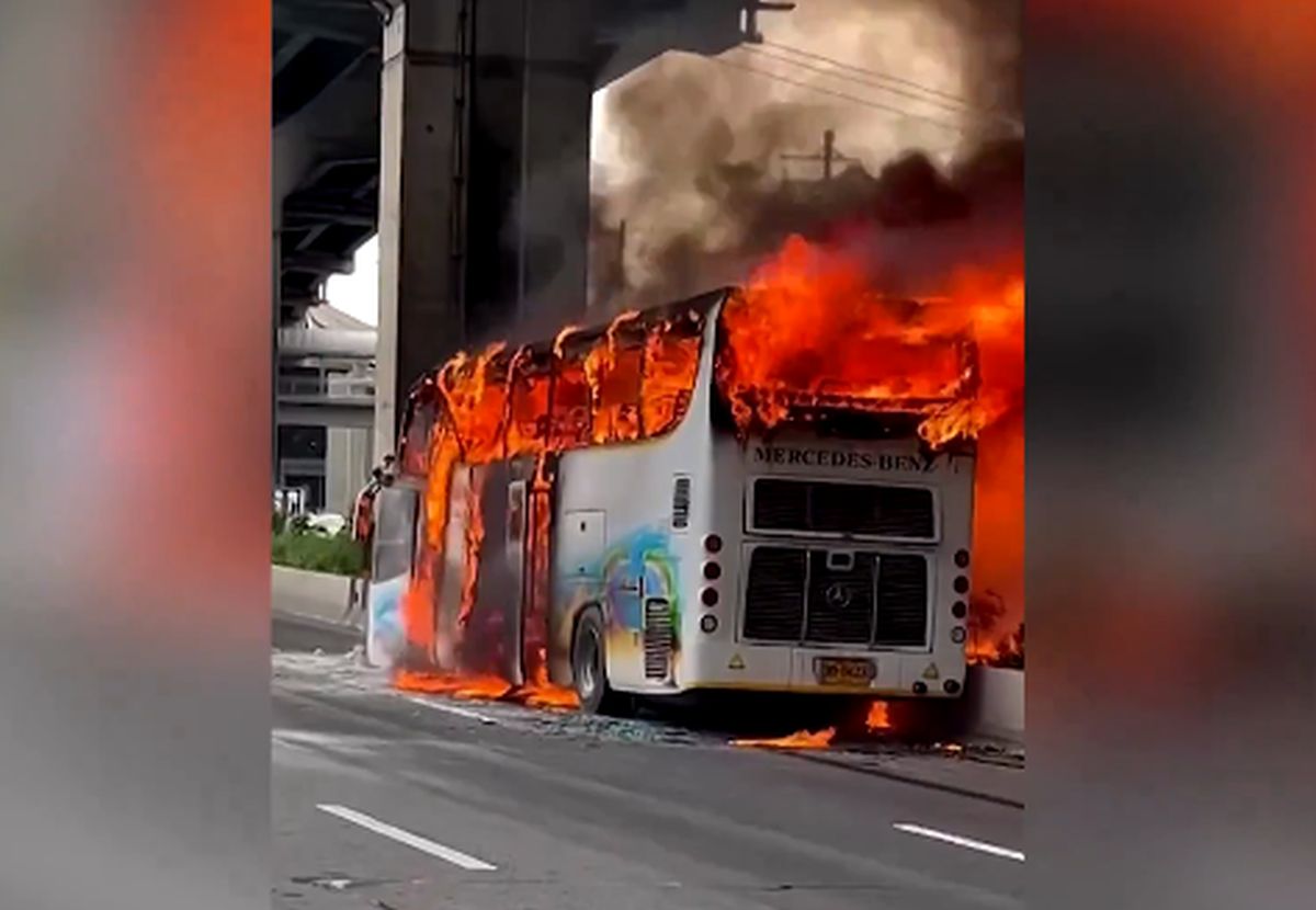 Bus Sekolah di Thailand Mengalami Kebakaran, 25 dari 44 Orang Diyakini Tewas Terbakar