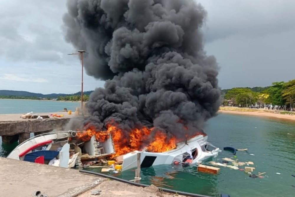 Ledakan Speedboat Tewaskan Cagub Benny Laos Maluku Utara