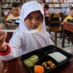 Anggaran Makan Gratis Turun Menjadi Rp10.000 per Anak dan Ibu Hamila