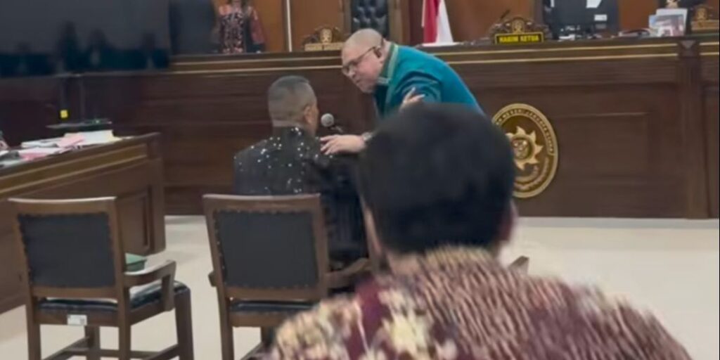 Heboh, Razman Nasution Ngamuk Dipersidangan Hotman